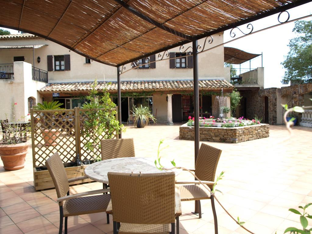 Aparthotel Les Lauriers Roses Le Le Rayol-Canadel-sur-Mer Zewnętrze zdjęcie
