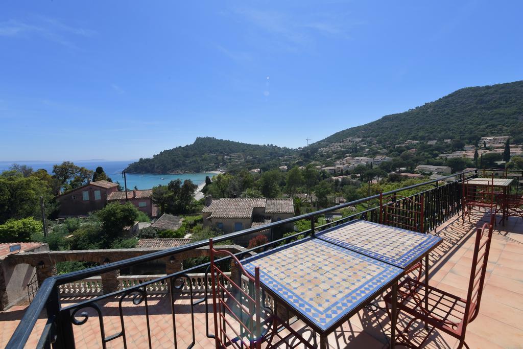 Aparthotel Les Lauriers Roses Le Le Rayol-Canadel-sur-Mer Zewnętrze zdjęcie