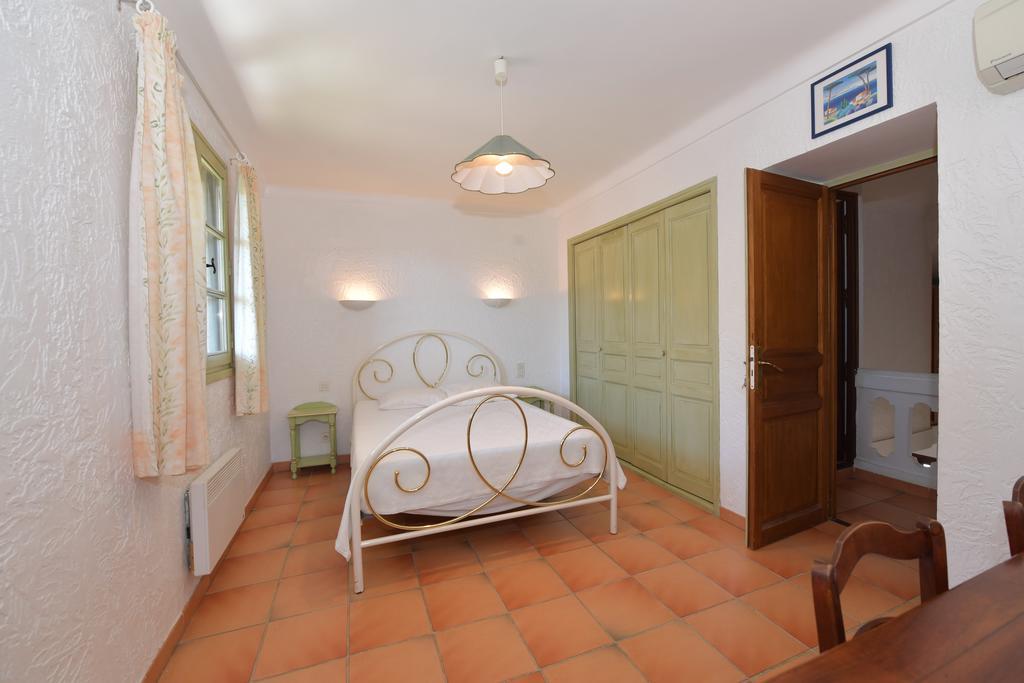 Aparthotel Les Lauriers Roses Le Le Rayol-Canadel-sur-Mer Zewnętrze zdjęcie
